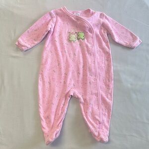Pekkle - Adorable Pink Footie with Frog Design